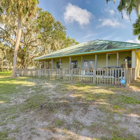 Lush Lorida Home On Lake Istokpoga